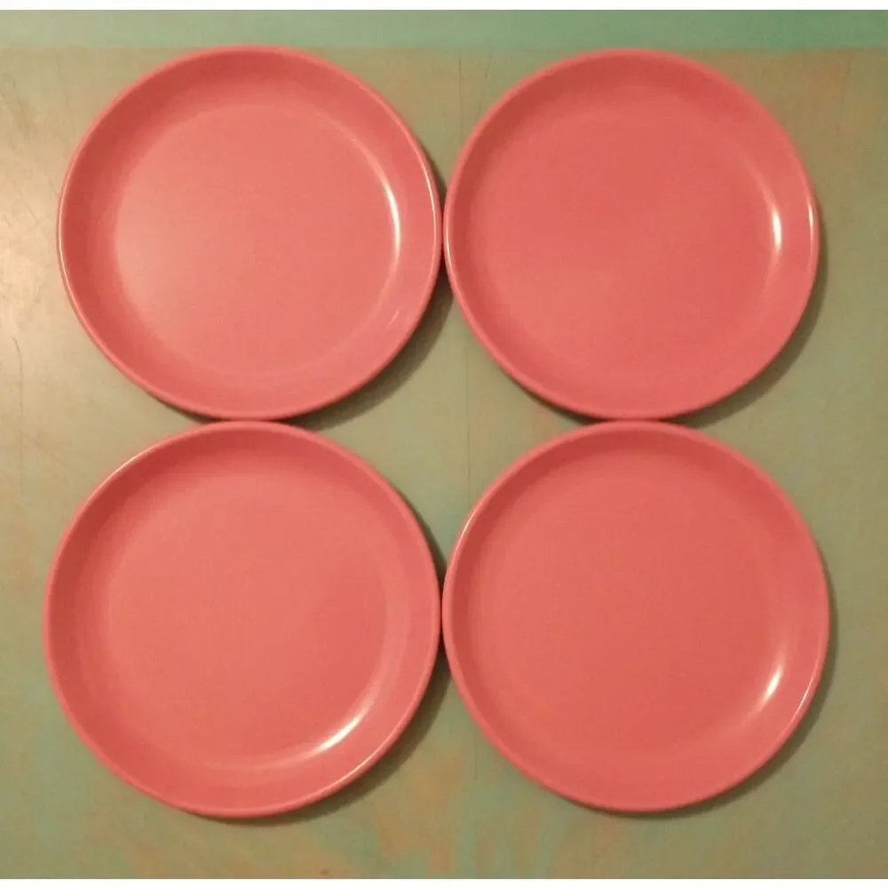 Vtg 80s Rubbermaid Pink Melamine Lunch Plates 8
